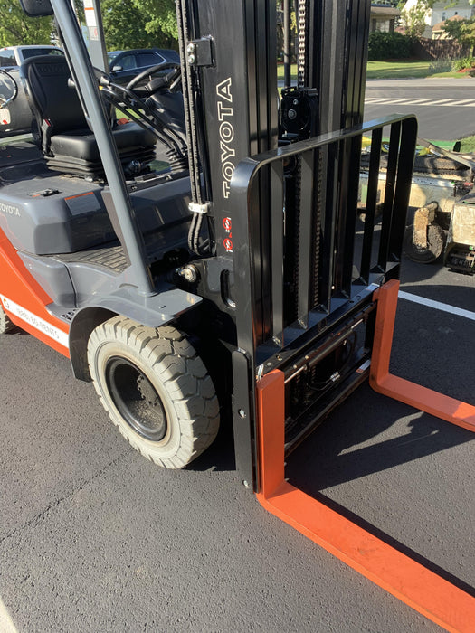 2022 TOYOTA 50-8FGU25