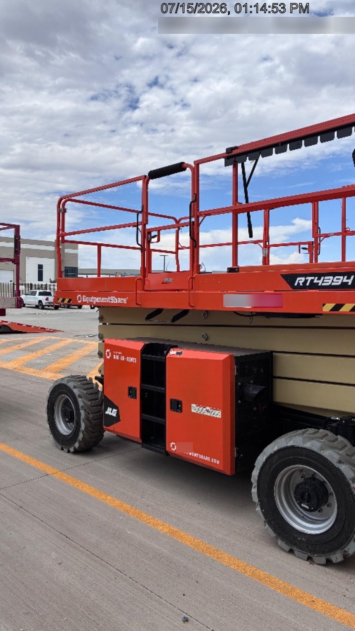 2024 JLG RT4394