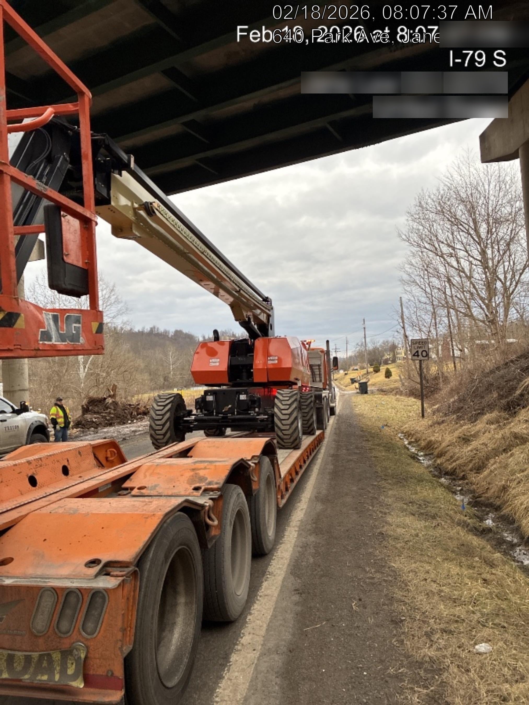 2025 JLG 860SJ