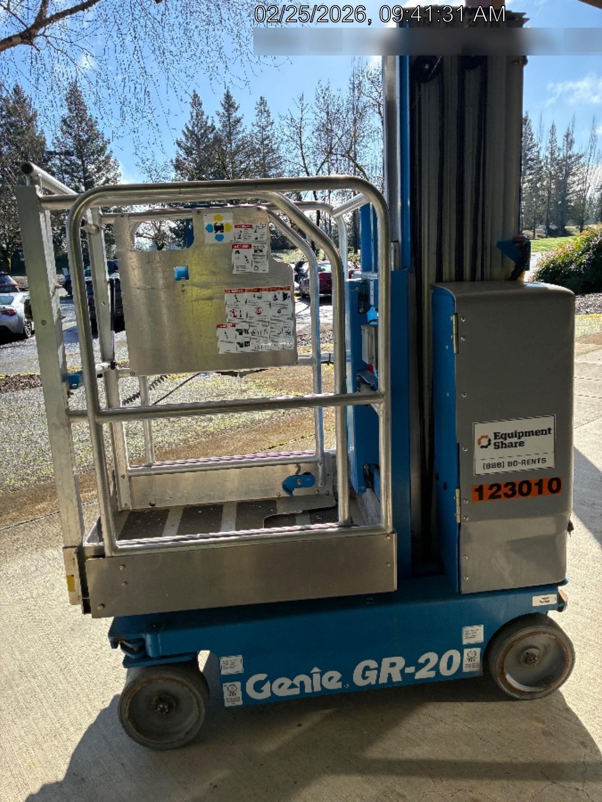 2020 GENIE GR-20