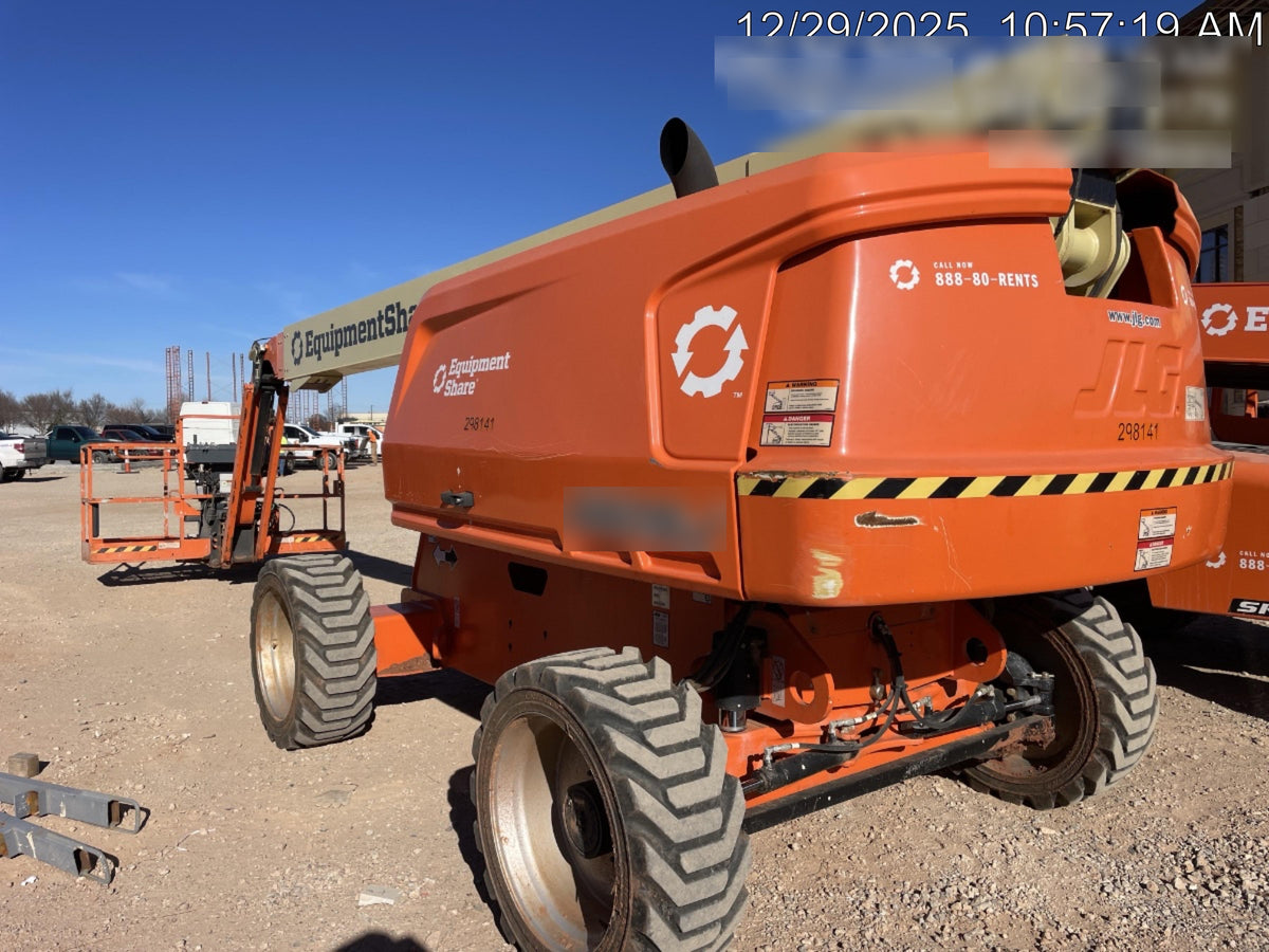 2023 JLG 660SJ