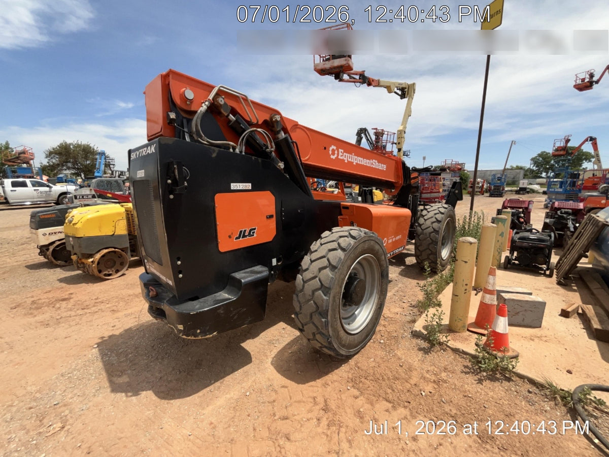 2023 SKYTRAK 12054