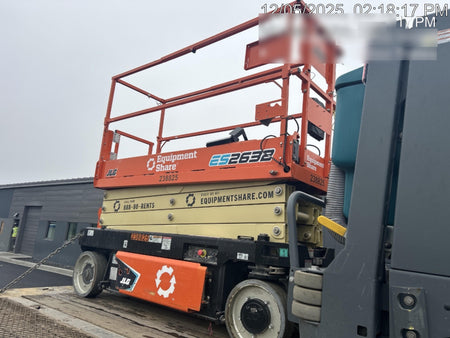 2022 JLG ES2632