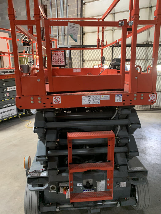 2021 SKYJACK SJ4732