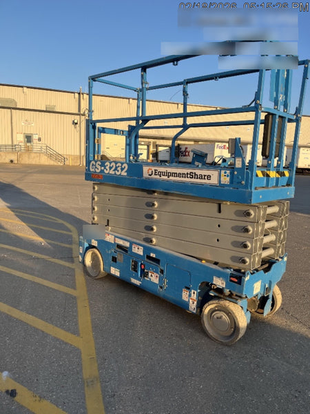 2022 GENIE GS-3232
