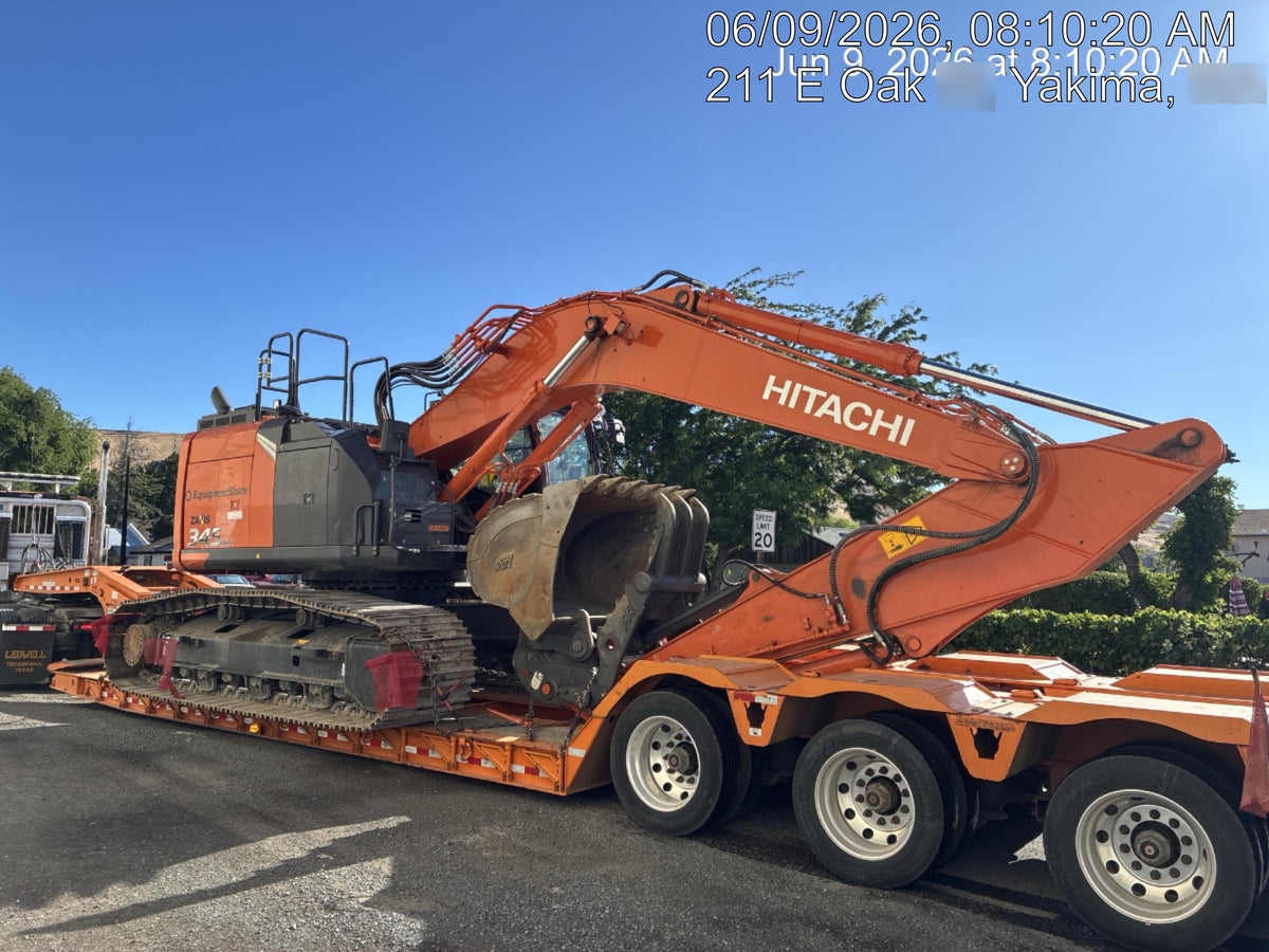 2025 HITACHI 54" Bucket - Hitachi