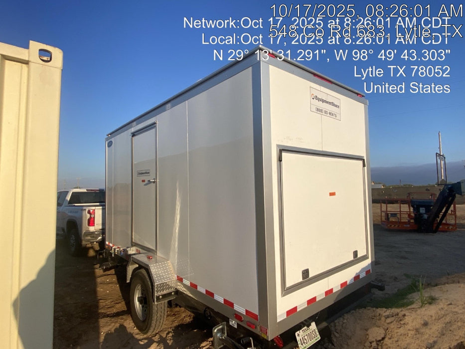 2025 NATIONAL RESTROOM TRAILERS NRT4MDS