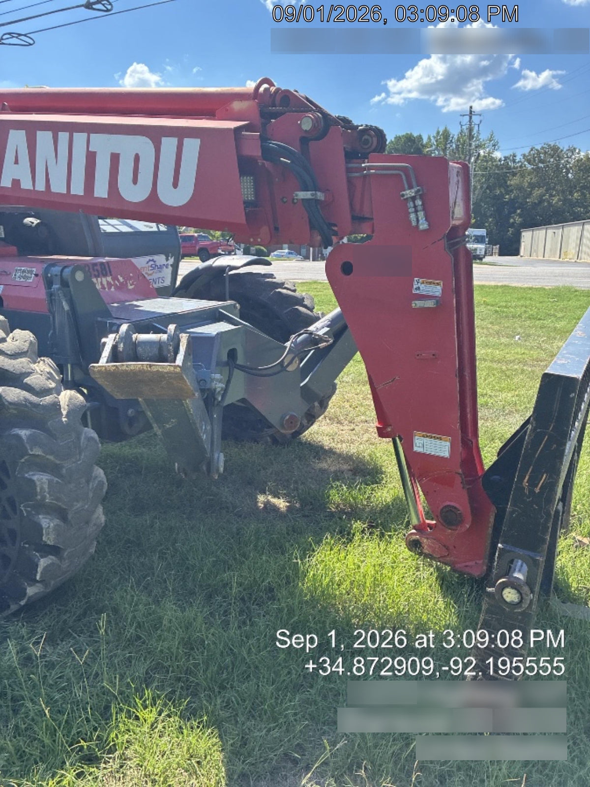 2018 Manitou MTA10055 MTA10055 - 74 HP T4, Canopy, Worklights/Strobe, Beacon, 66" Carriage, 60" Forks, Solid Tires, Lift Hook, Aux Hydraulics