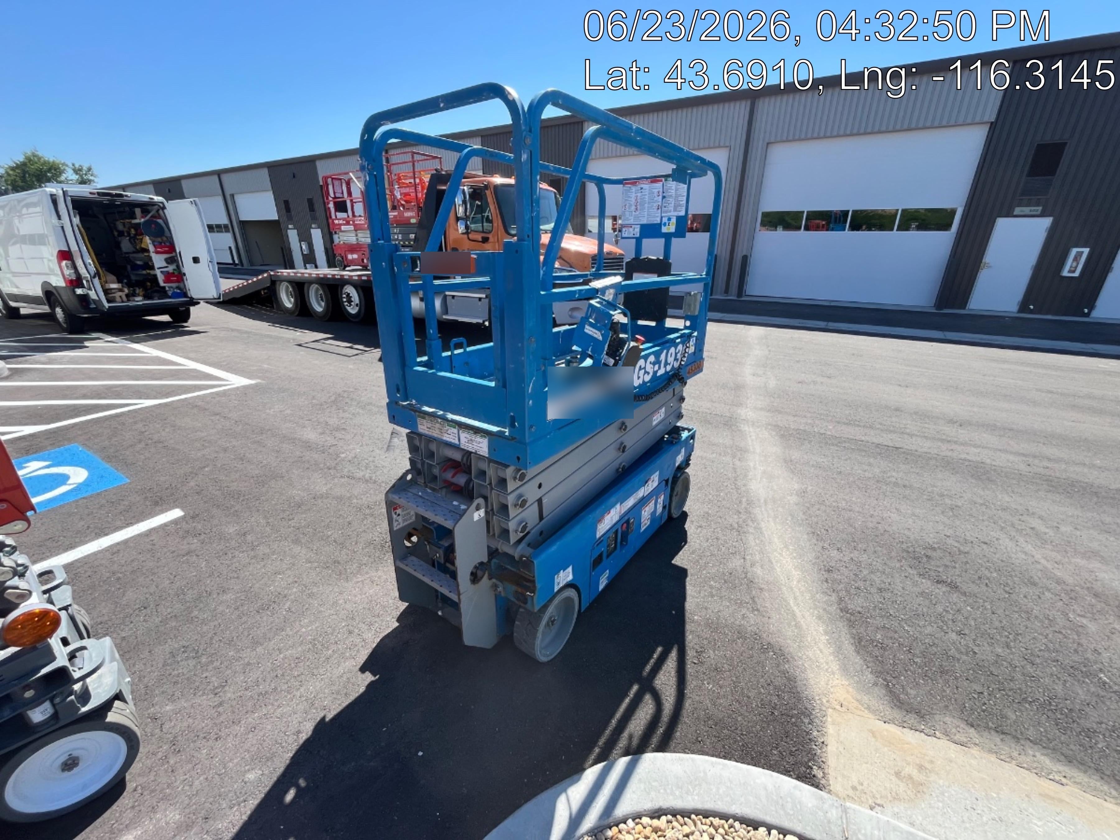 2019 Genie GS-1930 Half Height Swing Gate, 800W Inverter