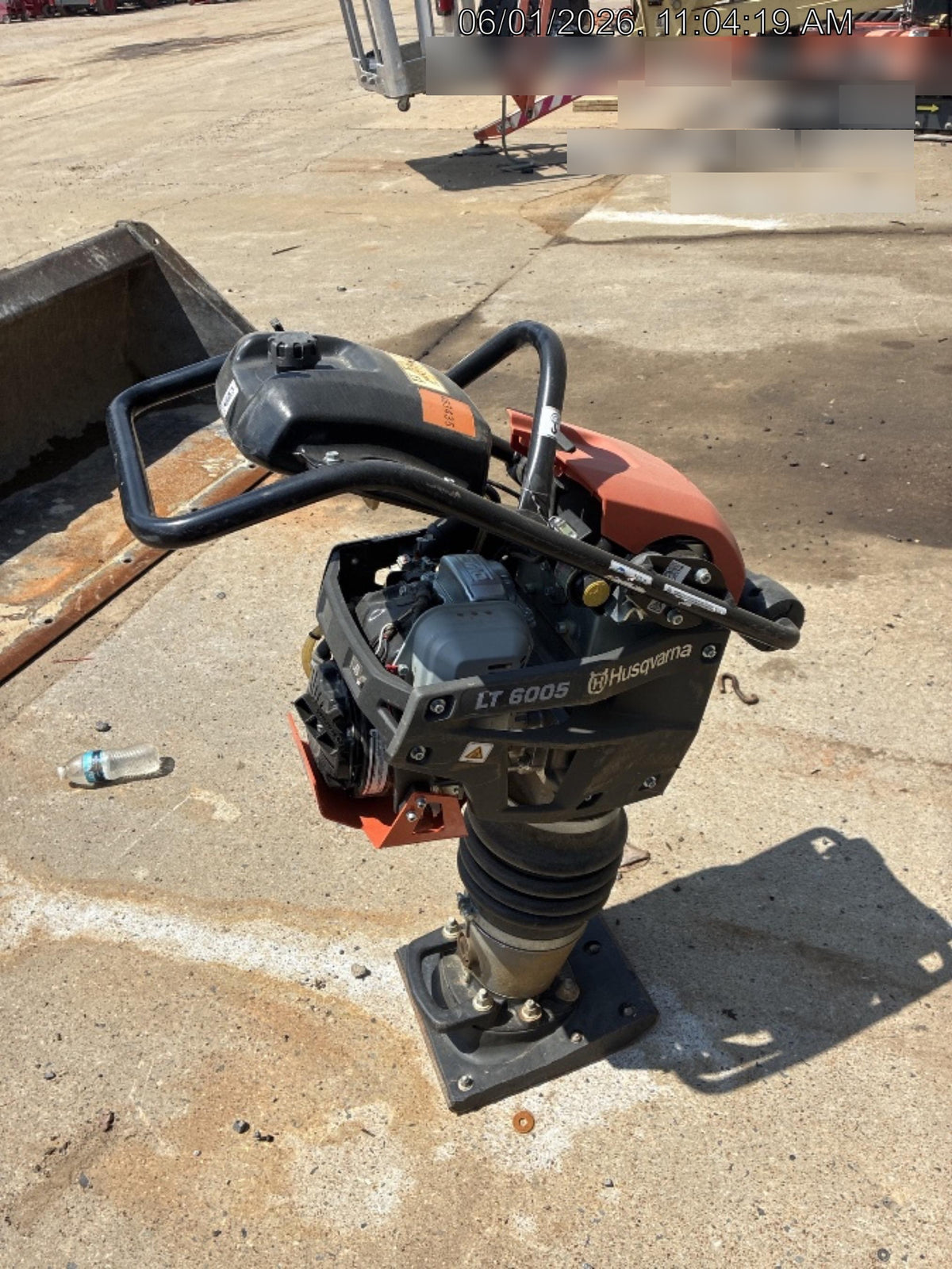 2024 HUSQVARNA LT6005