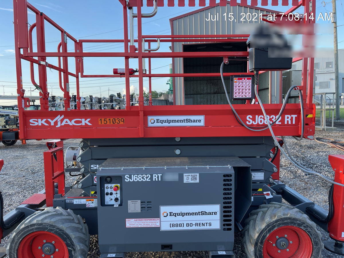 2021 SKYJACK SJ6832 RT