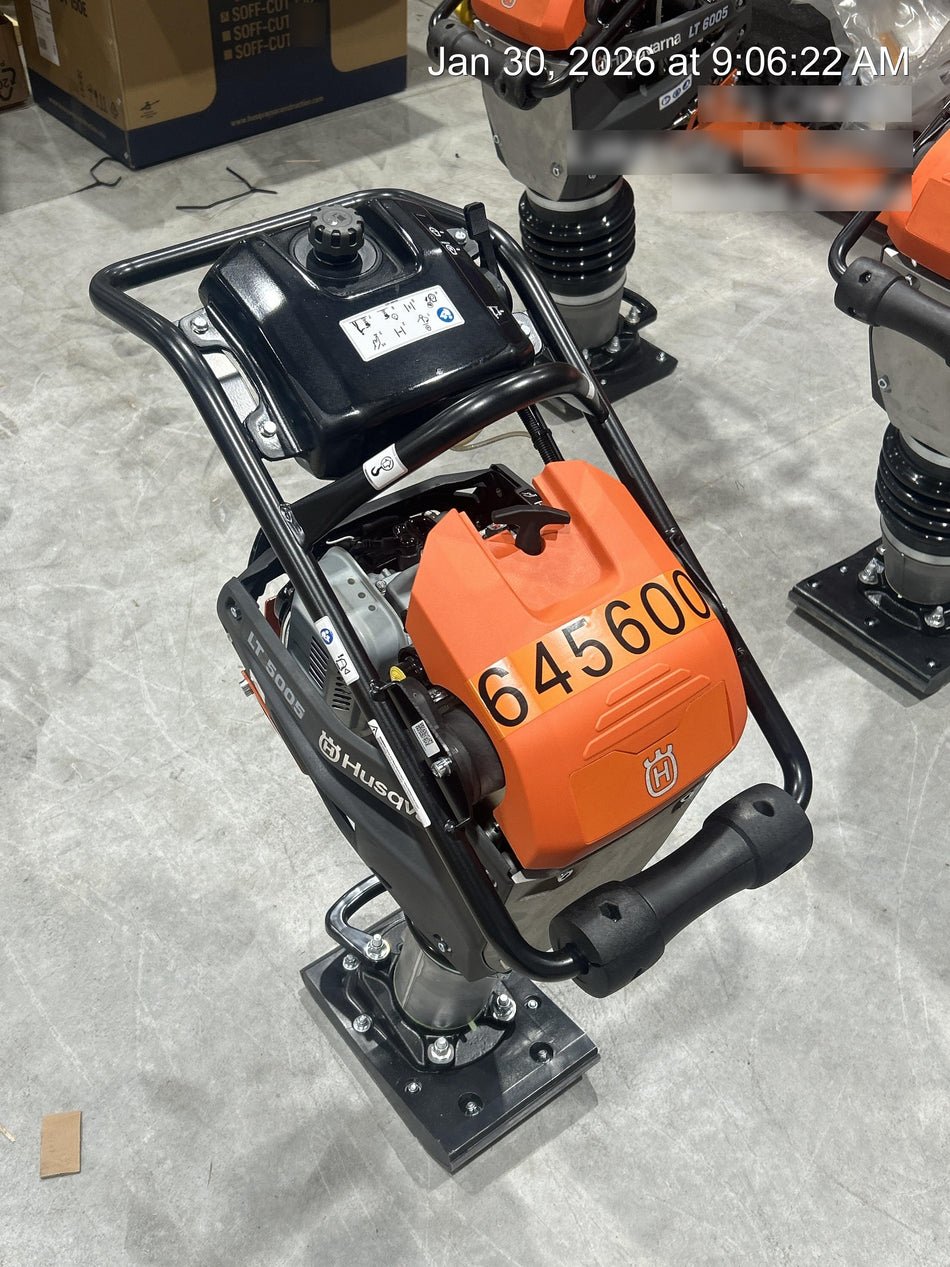 2026 HUSQVARNA LT5005