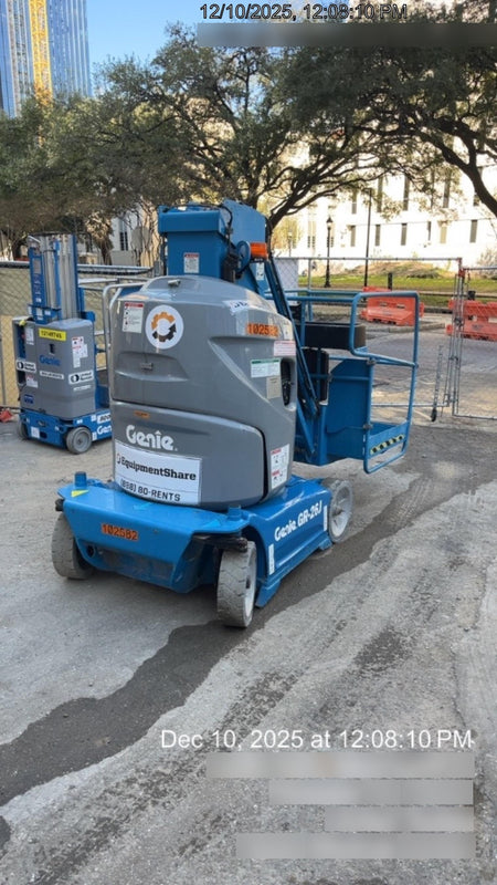 2020 GENIE GR-26J
