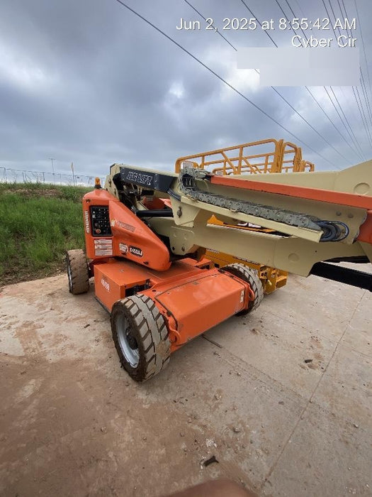 2019 JLG E450AJ