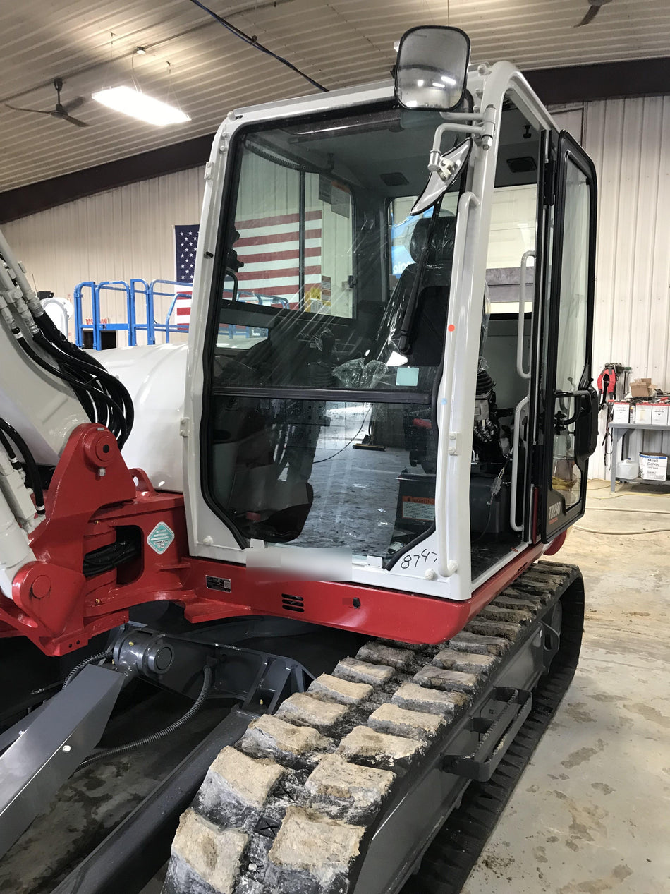 2022 TAKEUCHI TB290C