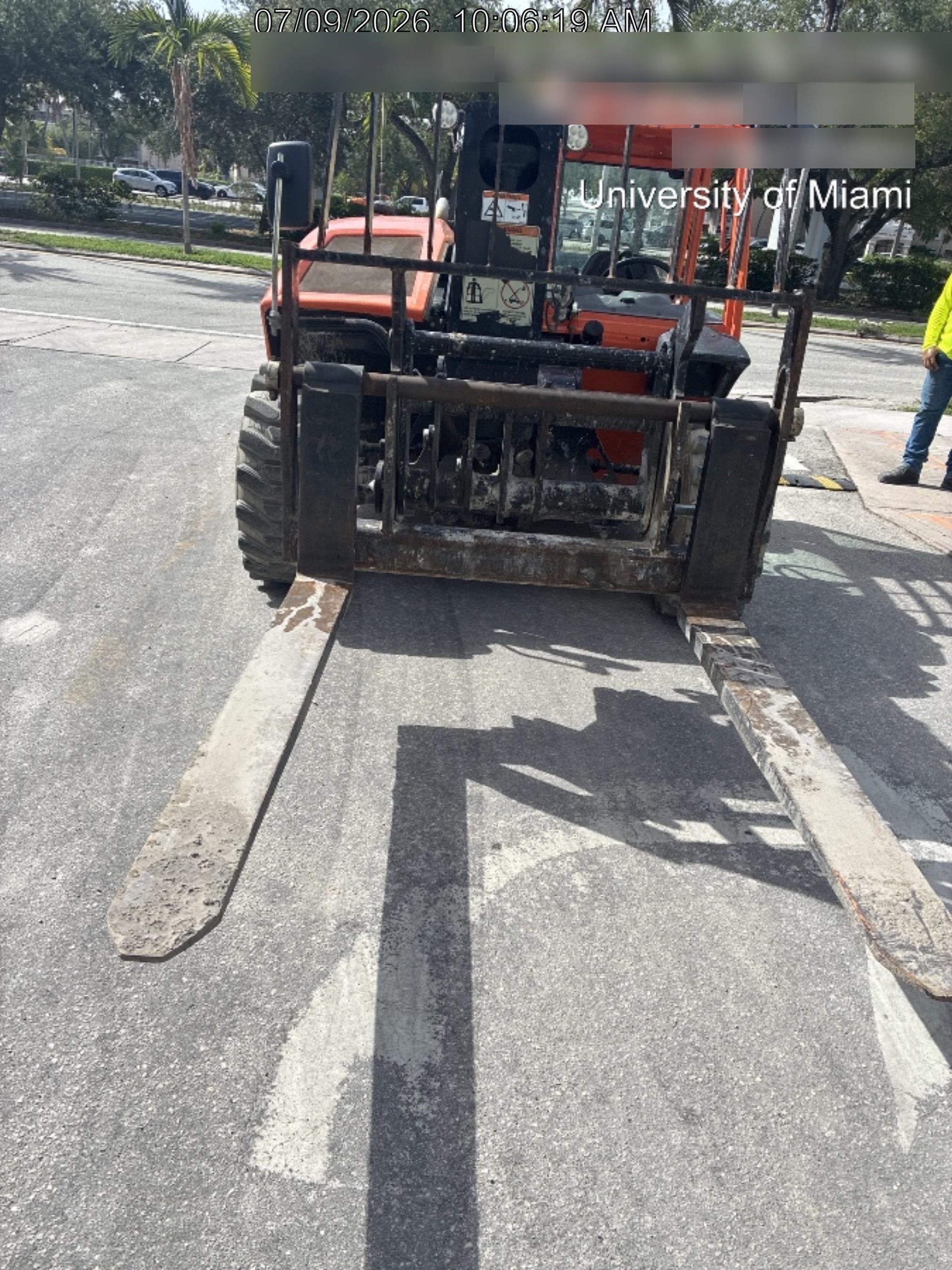 2023 JLG G5-18A