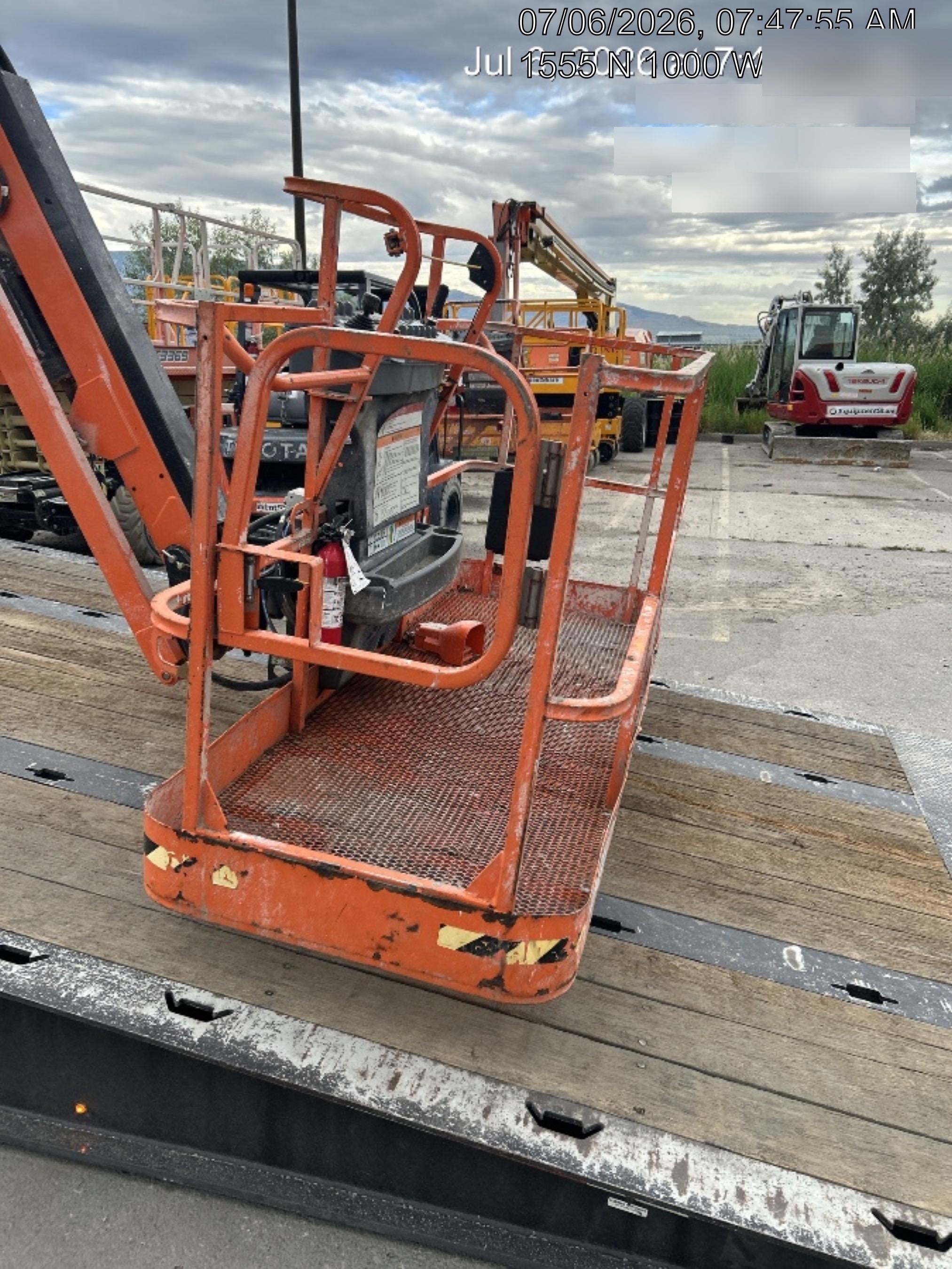 2021 JLG 660SJ