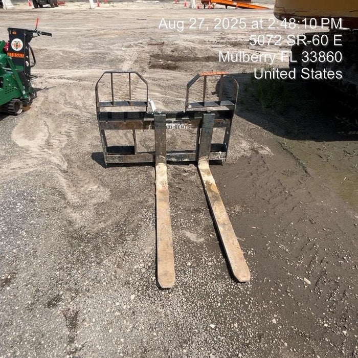 2024 BOBCAT 48" Pallet Forks - Bobcat