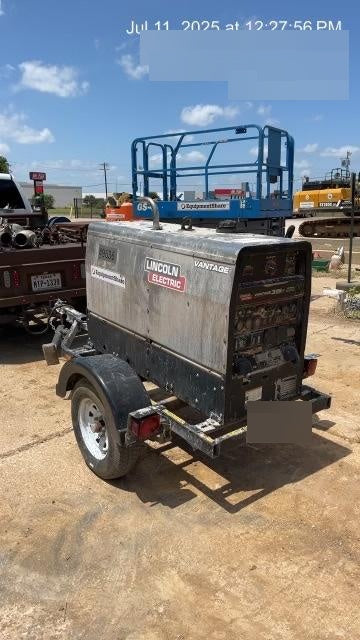 2019 Lincoln Electric Vantage 322 Ready-Pak 3, Two Wheel Trailer, Fender and Light Kit, Cable Rack