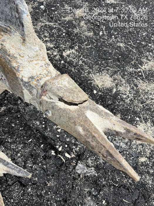 2020 TAG MANUFACTURING 24" V-Bottom Bucket