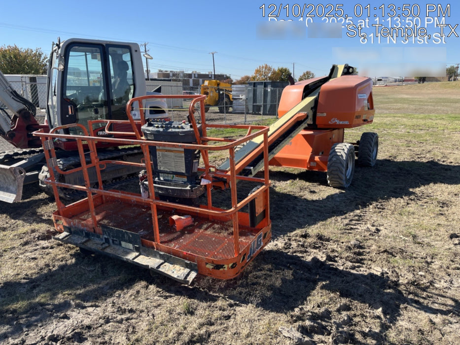 2021 JLG 400S