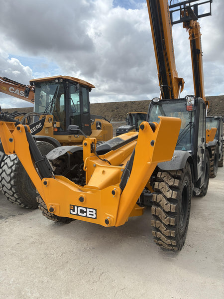 2026 JCB 512-56