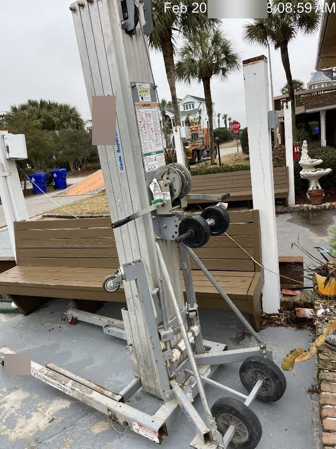 2019 GENIE SLC-24