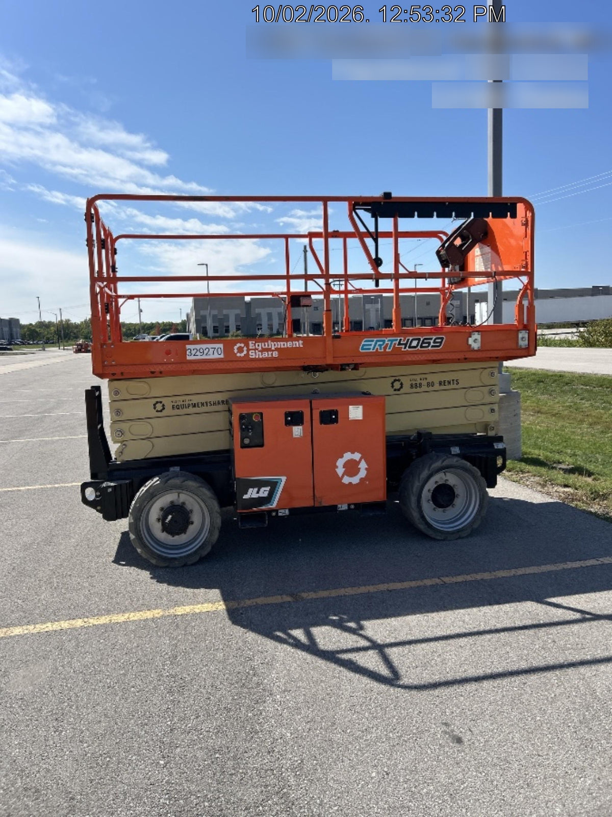2023 JLG ERT4069