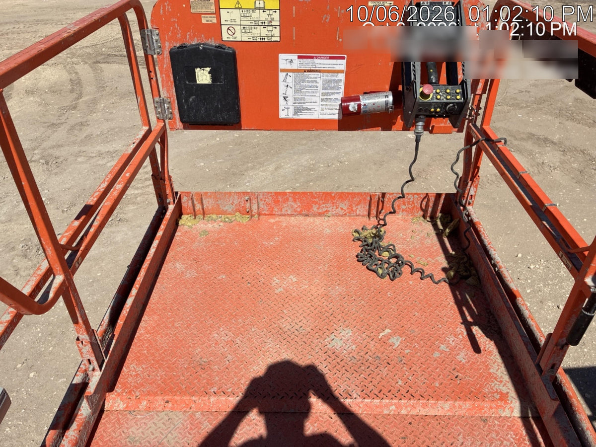 2023 JLG RT4069