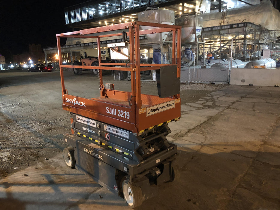 2018 Skyjack SJIII-3219 Standard Rental Specs
