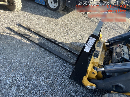 2025 ARROW MATERIAL HANDLING 72" Pallet Forks - Arrow