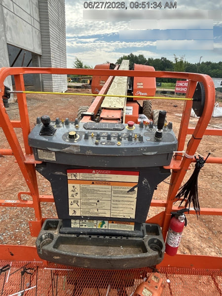 2021 JLG 600S