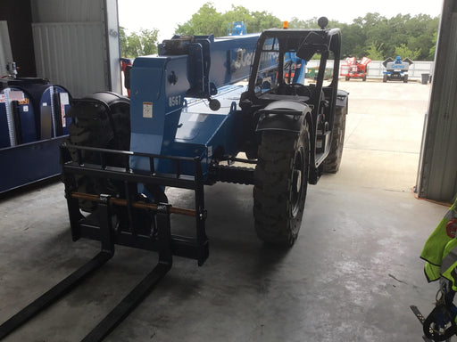 2018 Genie GTH-636 Genie GTH-636 w/Open ROPS, Solid Tires, Work Light/Beacon, 48" Carriage and Forks