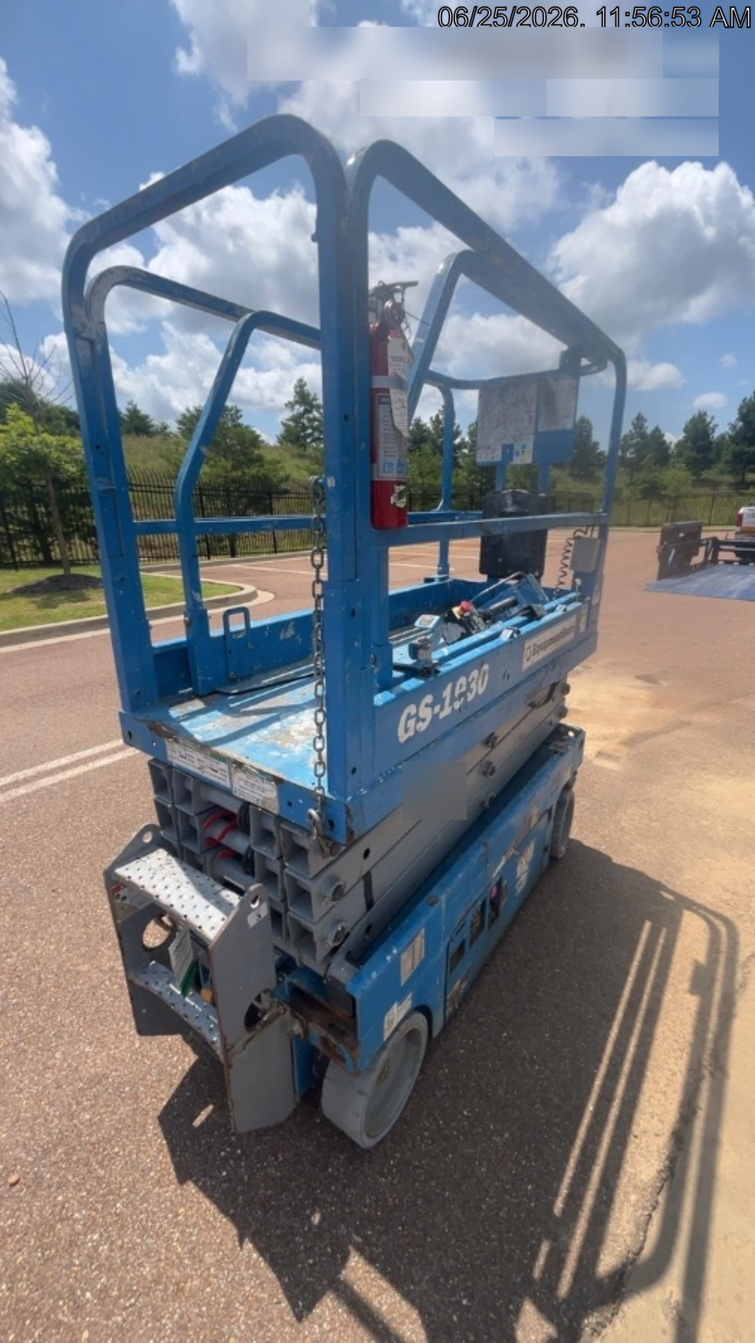 2019 Genie GS-1930 Fixed rails with chain Entry