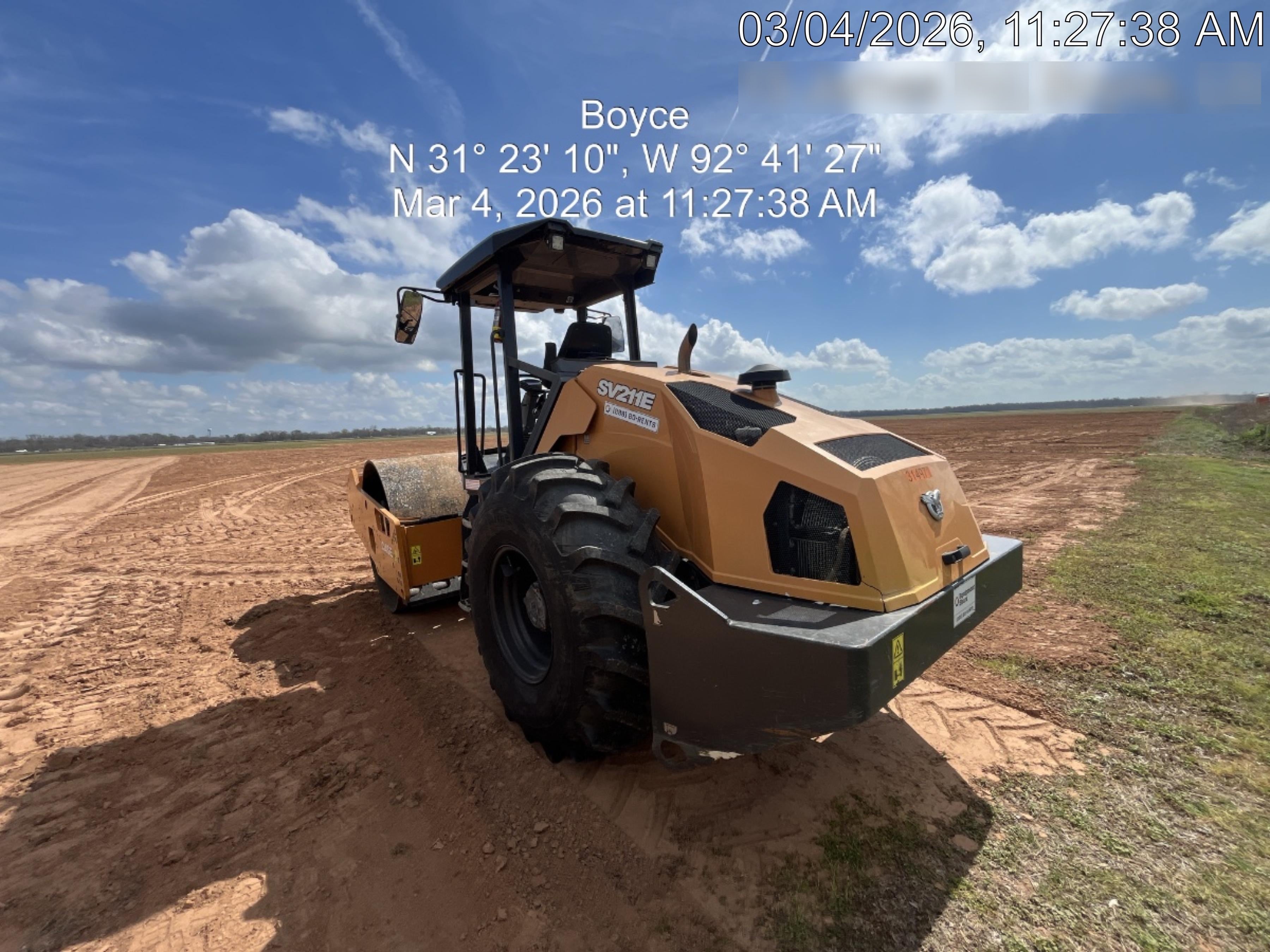 2023 CASE SV211E