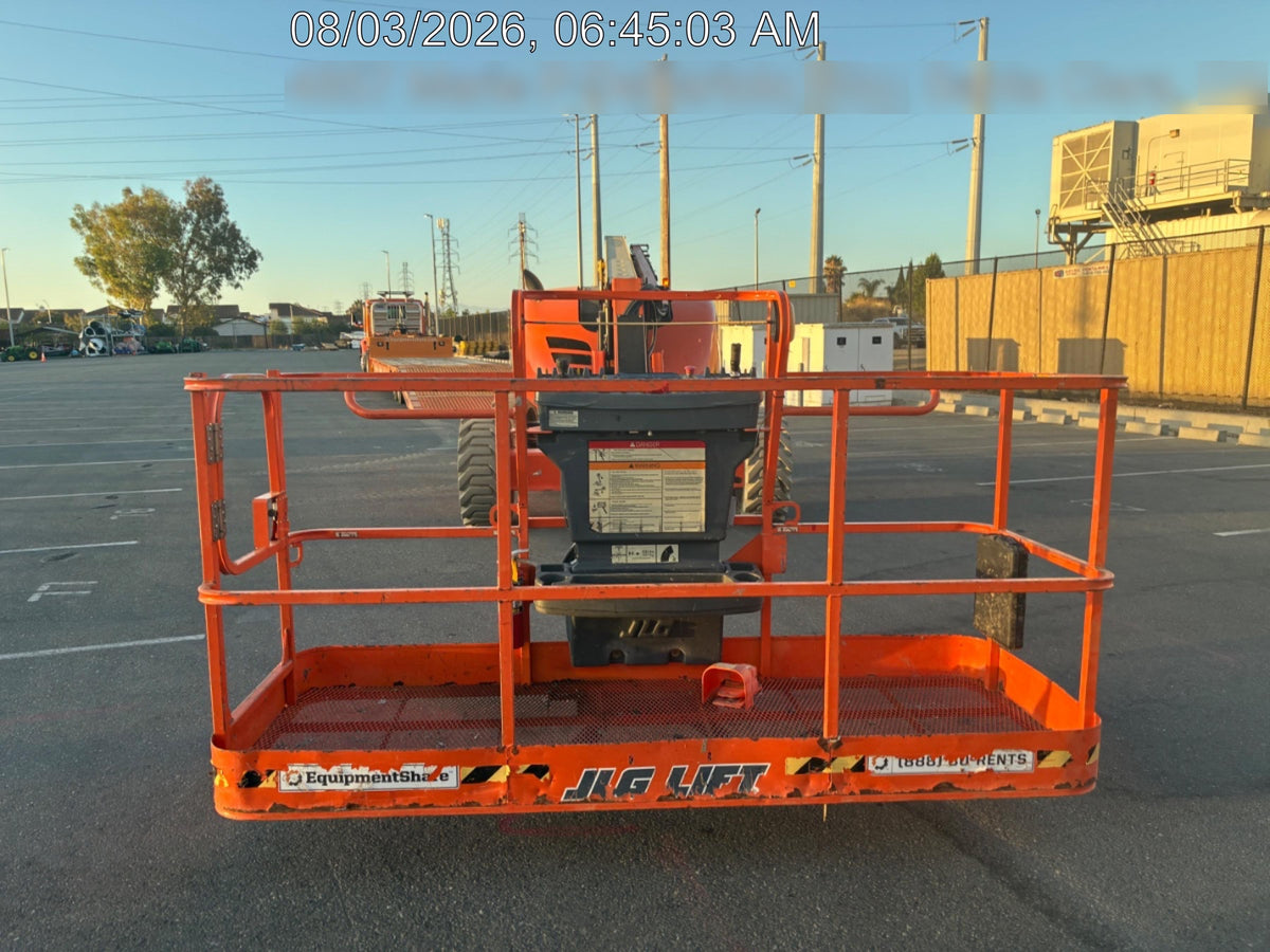 2021 JLG 600AJ