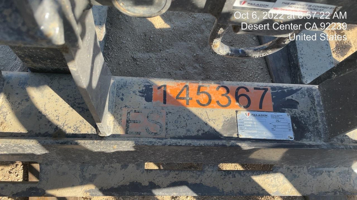 2021 PALADIN 48" Pallet Forks - Paladin