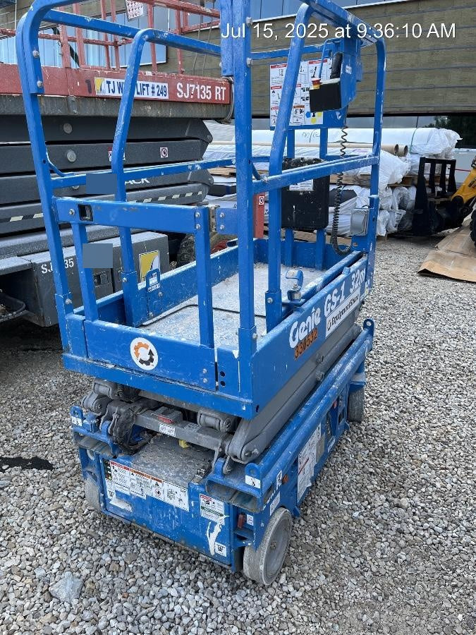 2023 GENIE GS-1432