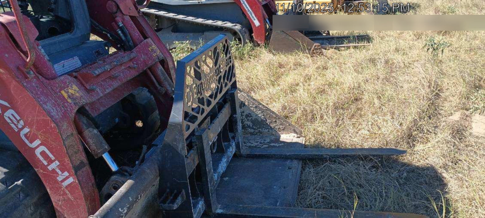 2021 PALADIN 48" Pallet Forks - Paladin