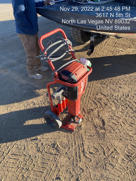 2020 HILTI TE 3000-AVR