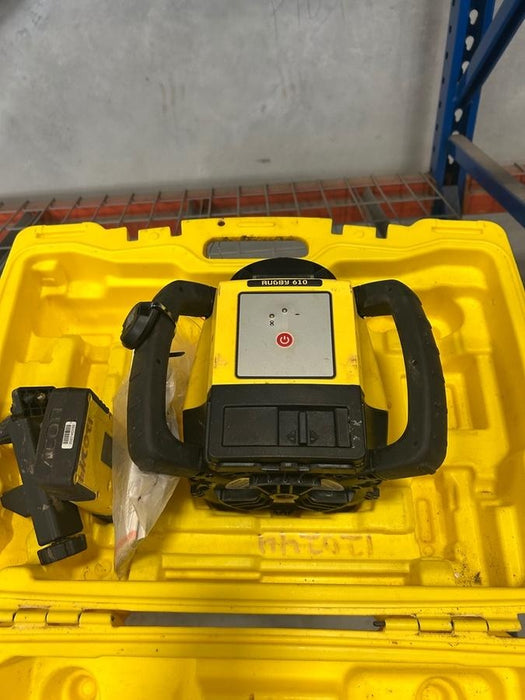 2020 LEICA Rugby 610