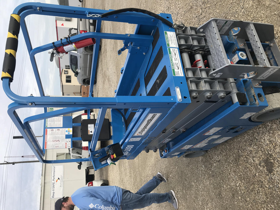 2019 Genie GS-1930 Fixed Rails with Chain Entry