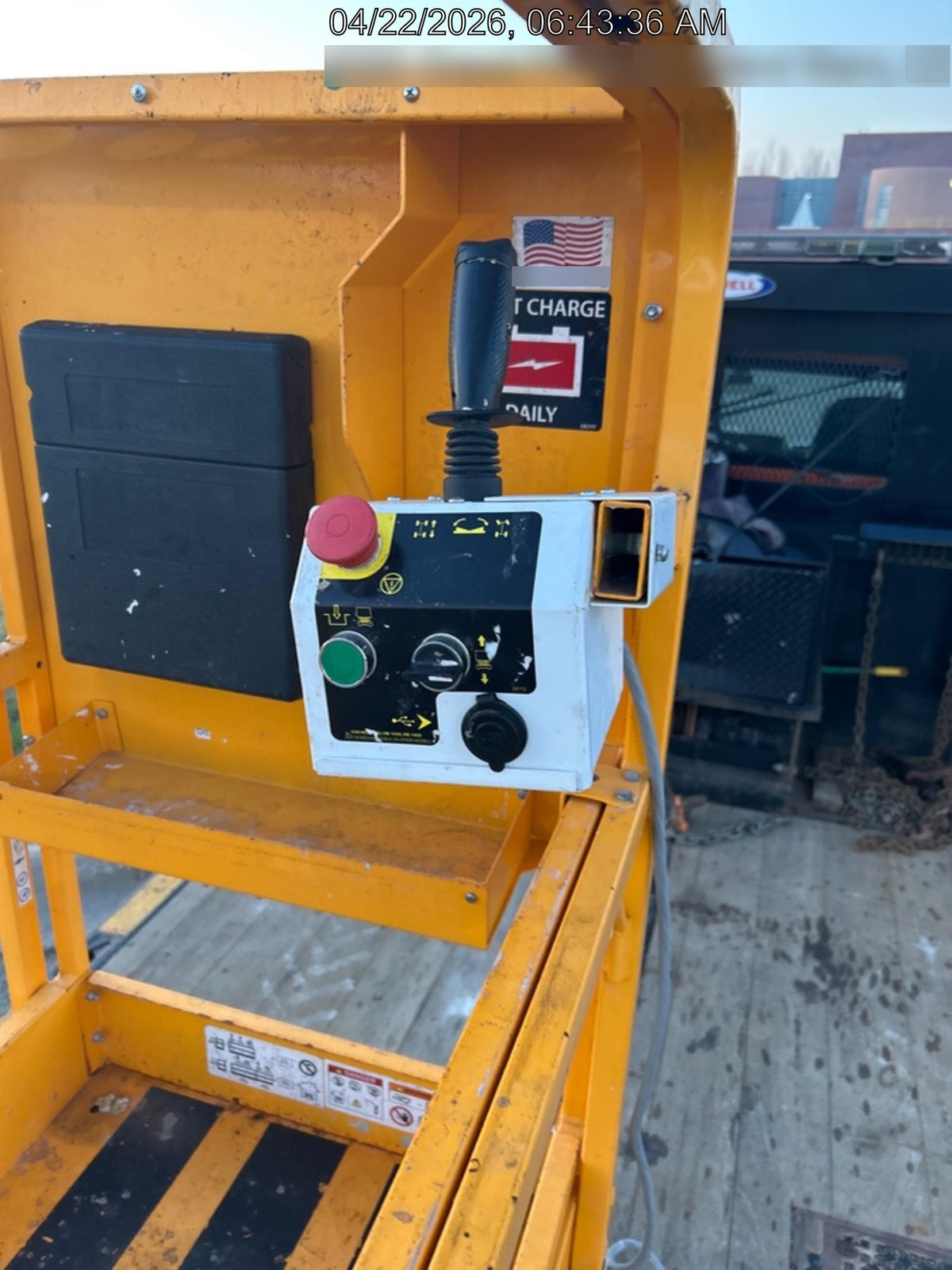 Custom Equipment HB-1430 <ul>
 <li>Hy-Brid Scissor Lift</li>
  <li>Platform capacity up to 670 lbs.</li>
  <li>Working height up to 20 ft</li>
  <li>Weighs under 1,700 lbs.</li>
  <li>Non-marking wheels </li>
</ul>