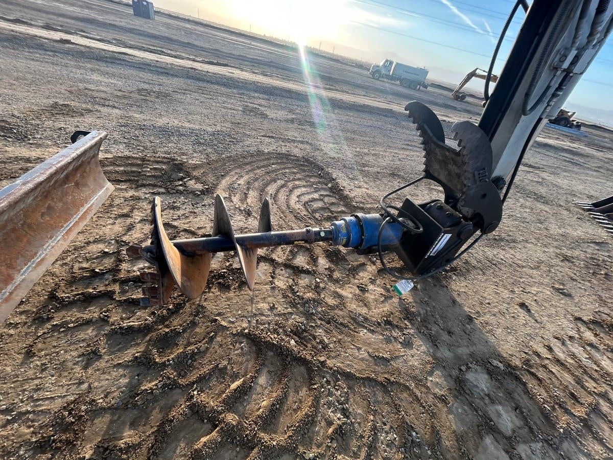 2023 AUGER TORQUE 3300-30 - QC30