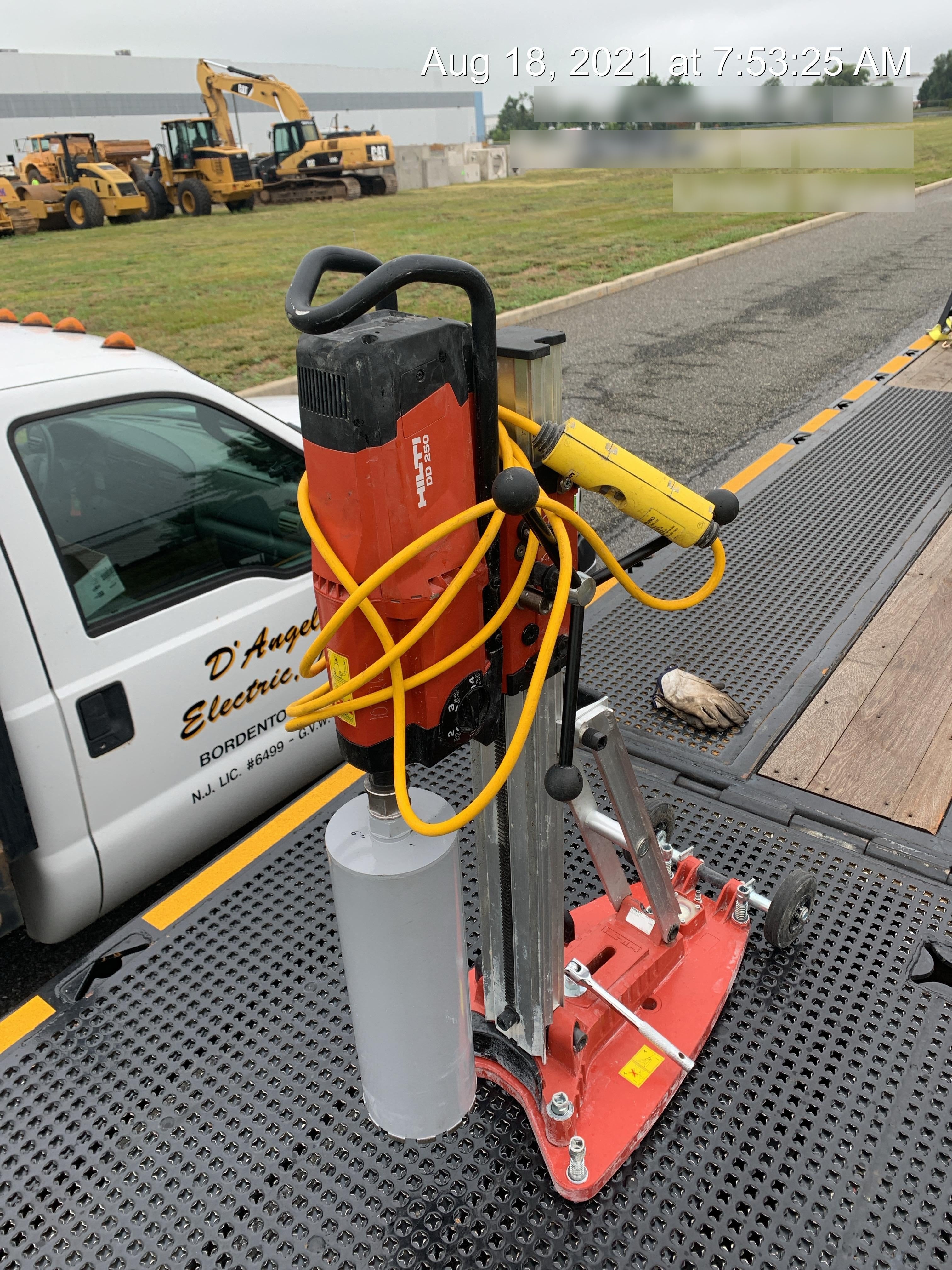 2020 HILTI DD250E