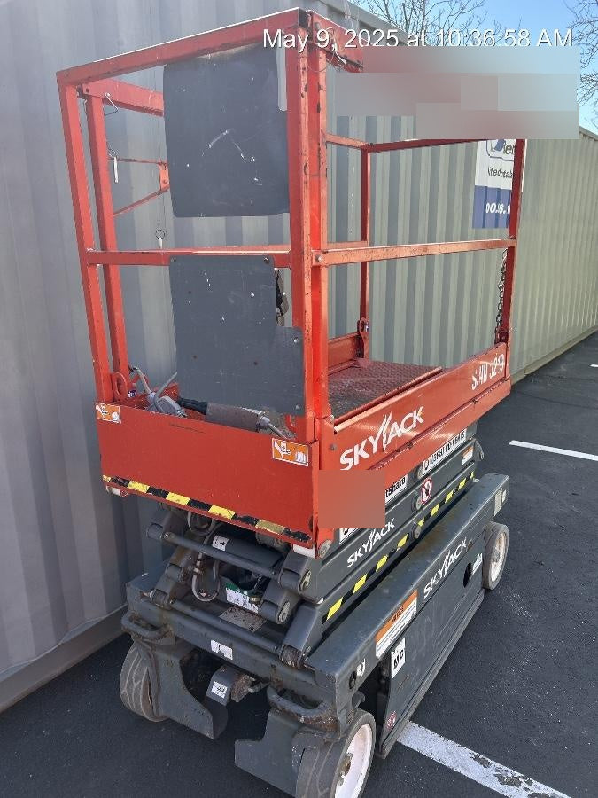 2016 Skyjack SJIII-3219 Standard Rental Specs