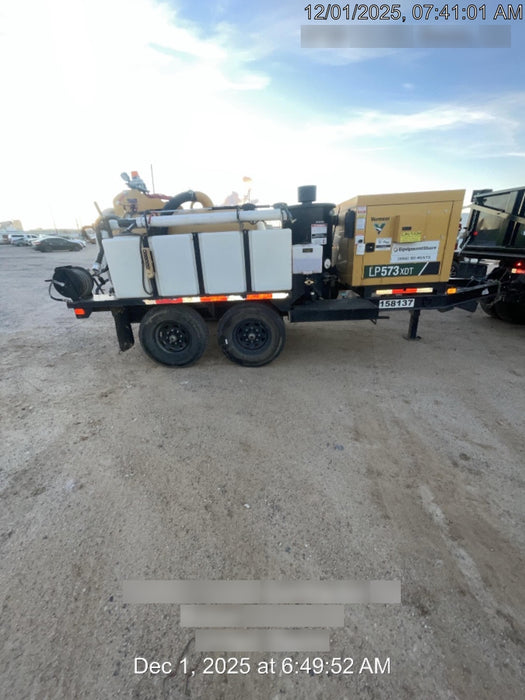 2021 VAC-TRON LP573XDT