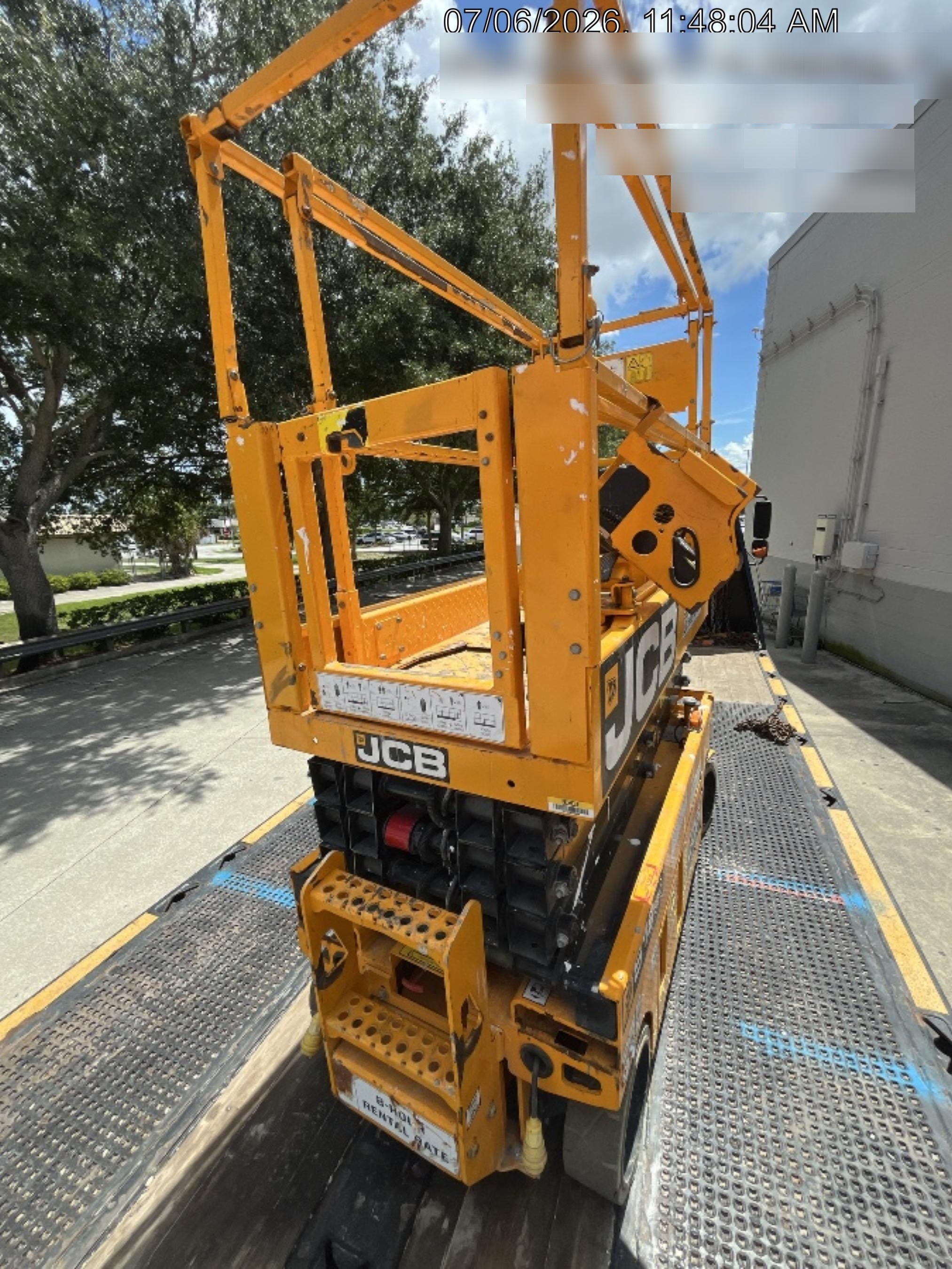 2024 JCB S1932E