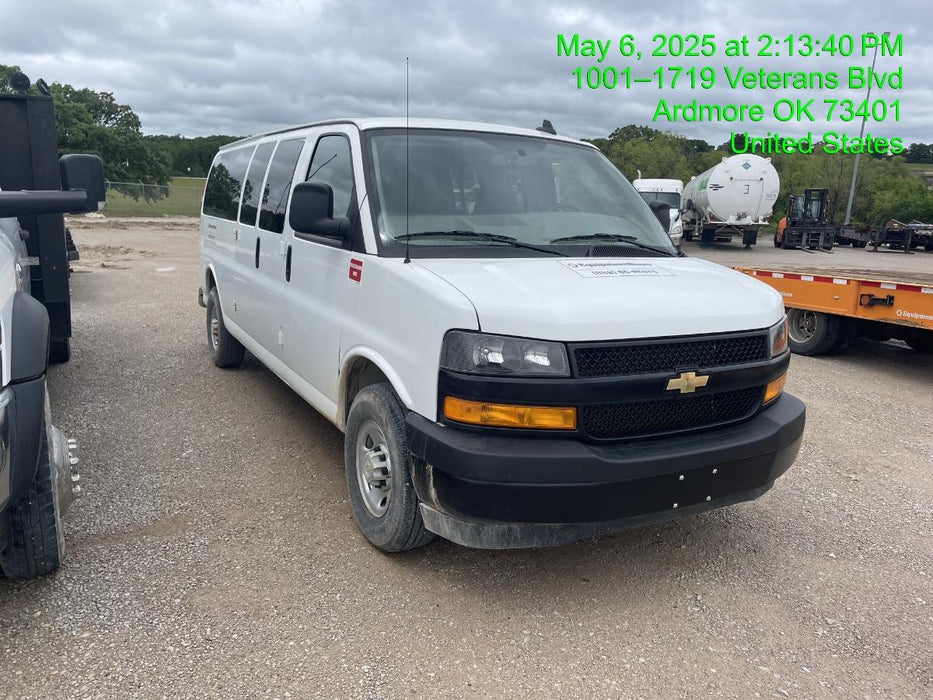 2023 CHEVROLET Express Van - Rental
