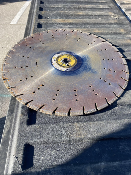 2024 HUSQVARNA FS 400 LV